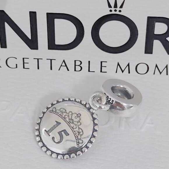 Pandora Sweet 15 Quinceanera Crown Dangle Charm - Picture 1 of 10